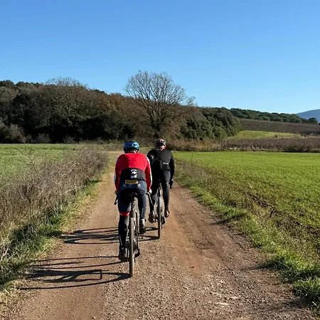 Apartment Dolce Toskana - Mit Parkplatz Und Fahrradkeller